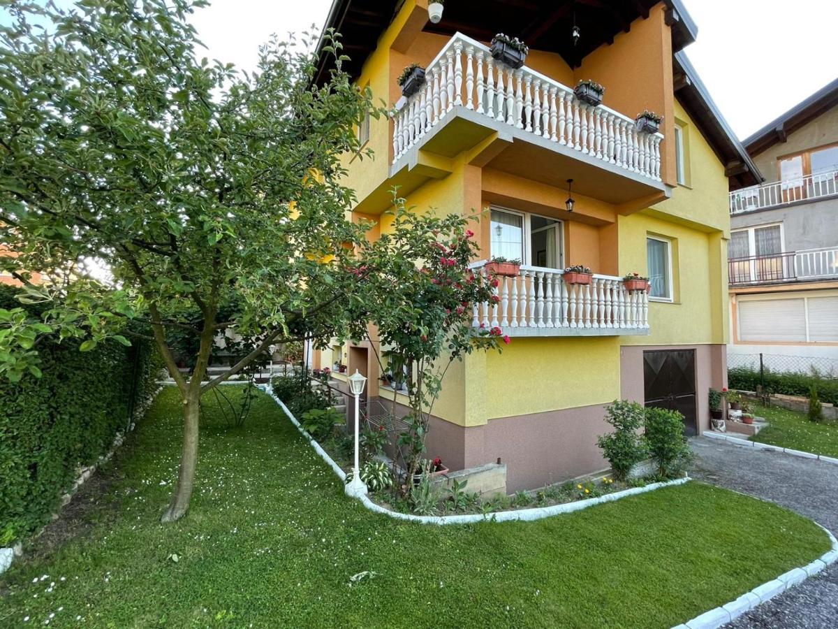 Sunny Garden Apartment Szarajevó Kültér fotó